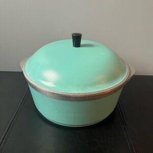 Vintage Club Aluminum 4 qt. Dutch Oven/Stockpot